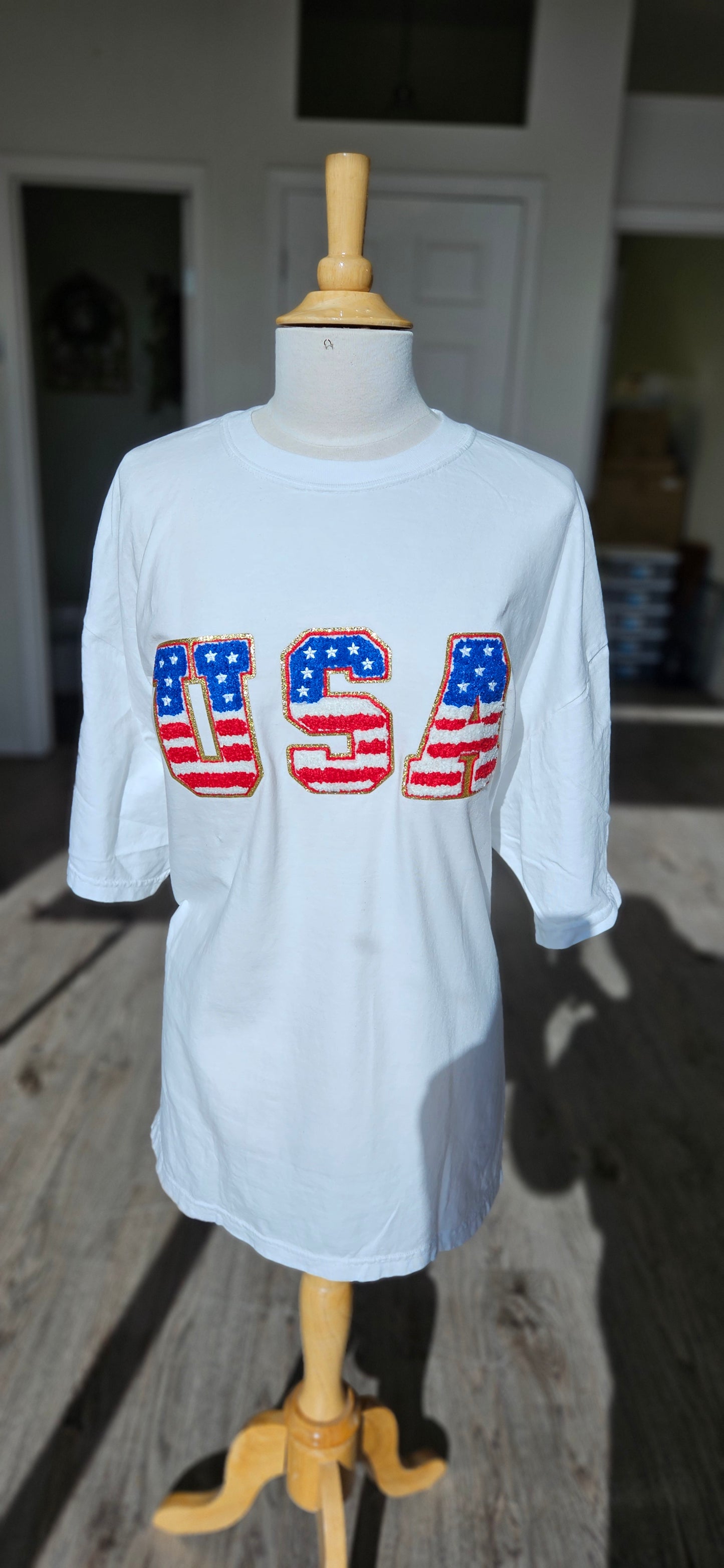 USA CHENILLE PATCH TEE