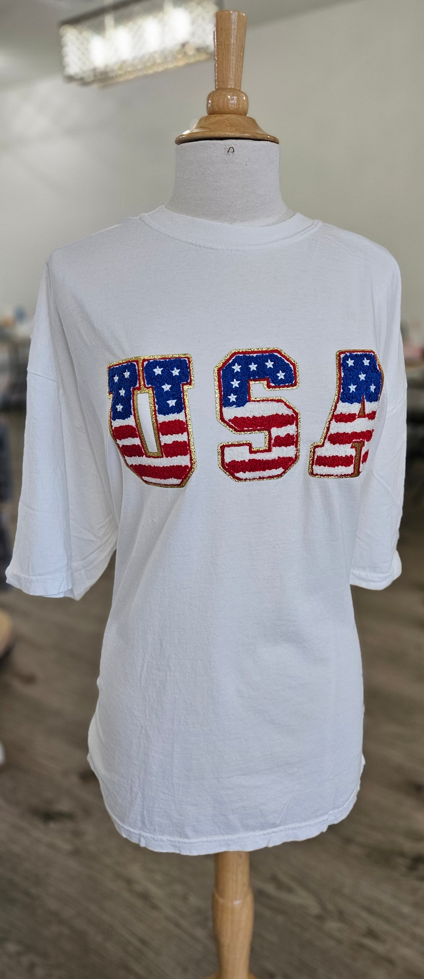 USA CHENILLE PATCH TEE