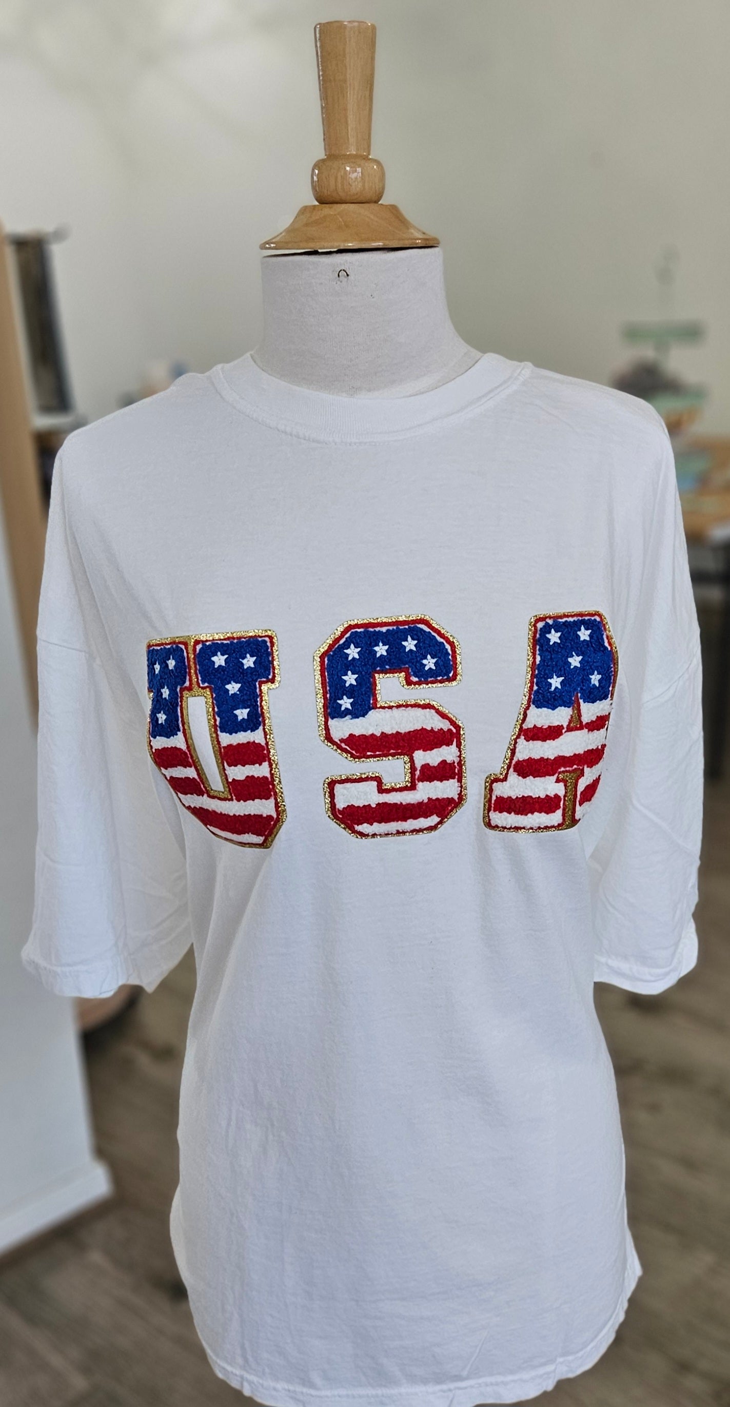 USA CHENILLE PATCH TEE